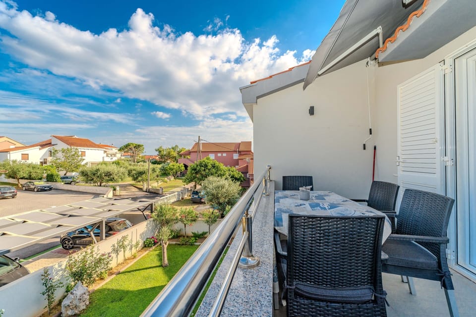 Balcony 1