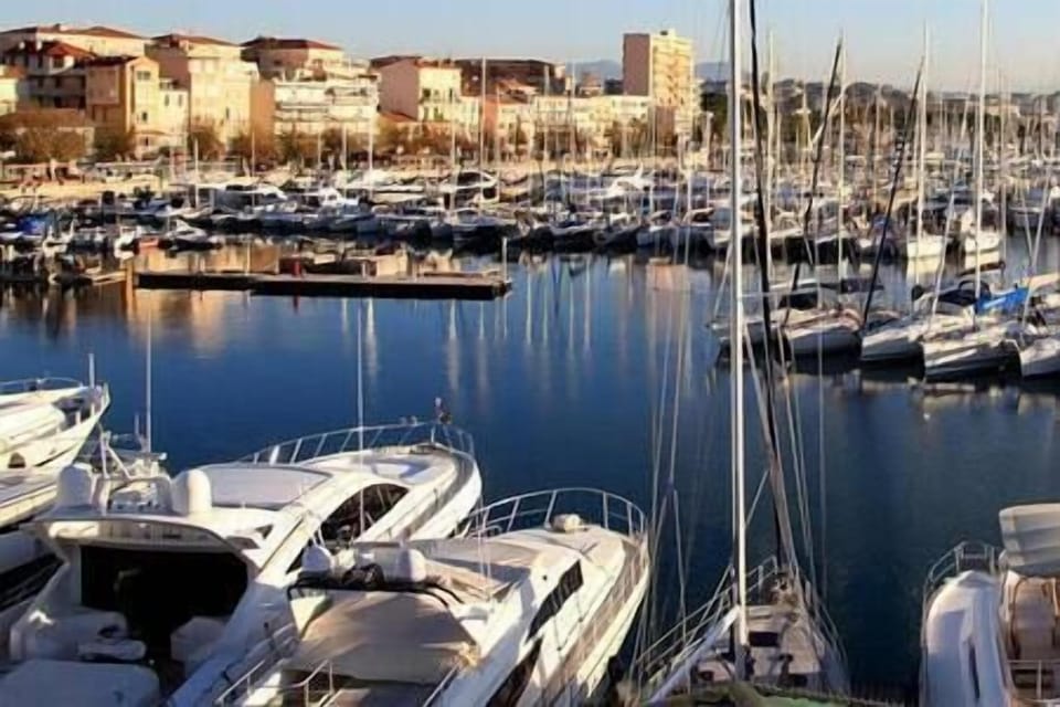 Marina
