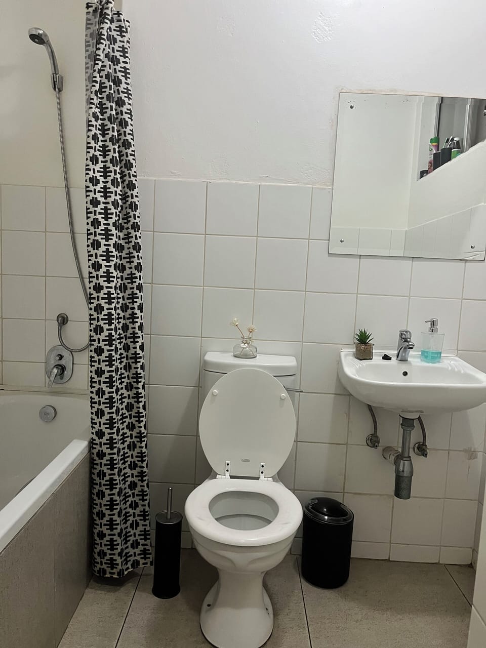 Towels, soap, toilet paper