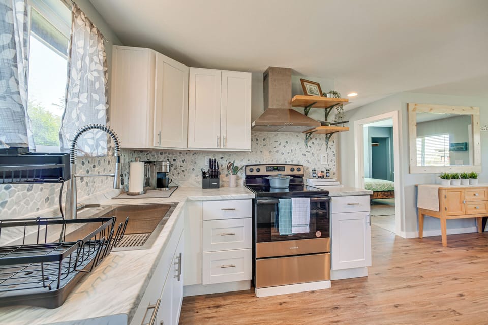 Kitchen | Free WiFi