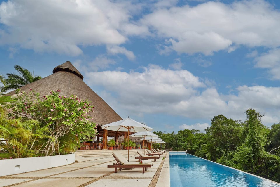 Pool area