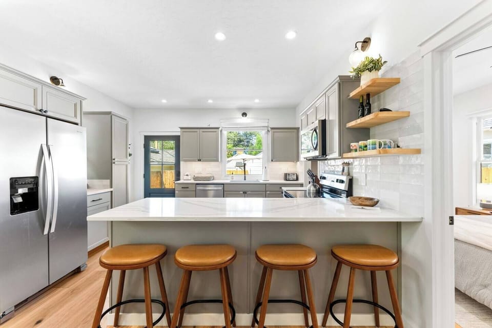 Kitchen (1)
