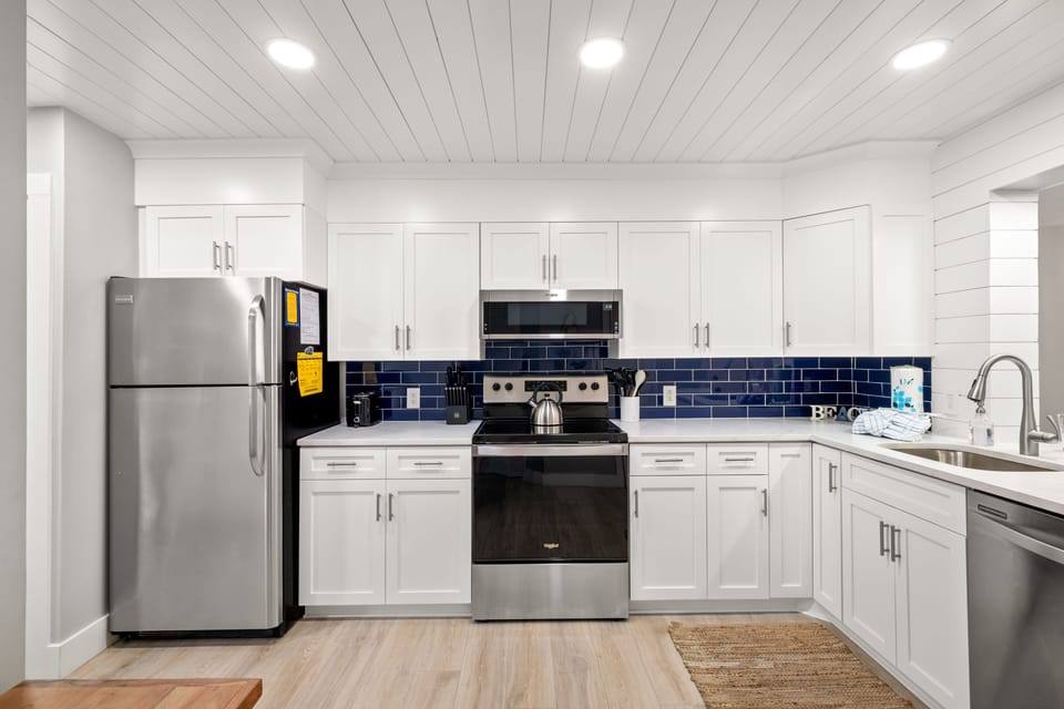 Light and bright coastal kitchen