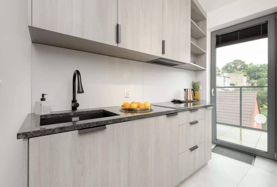 Modern, fully equipped kitchenette. 