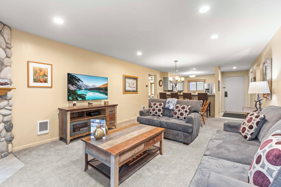 The living room offers a flat screen TV.