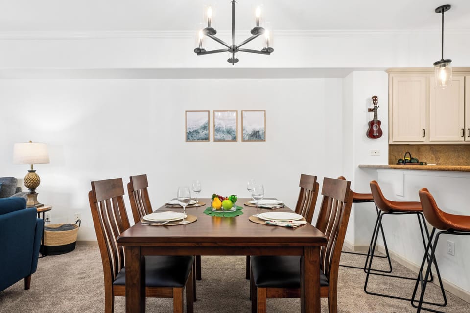 Dining area with seating for four