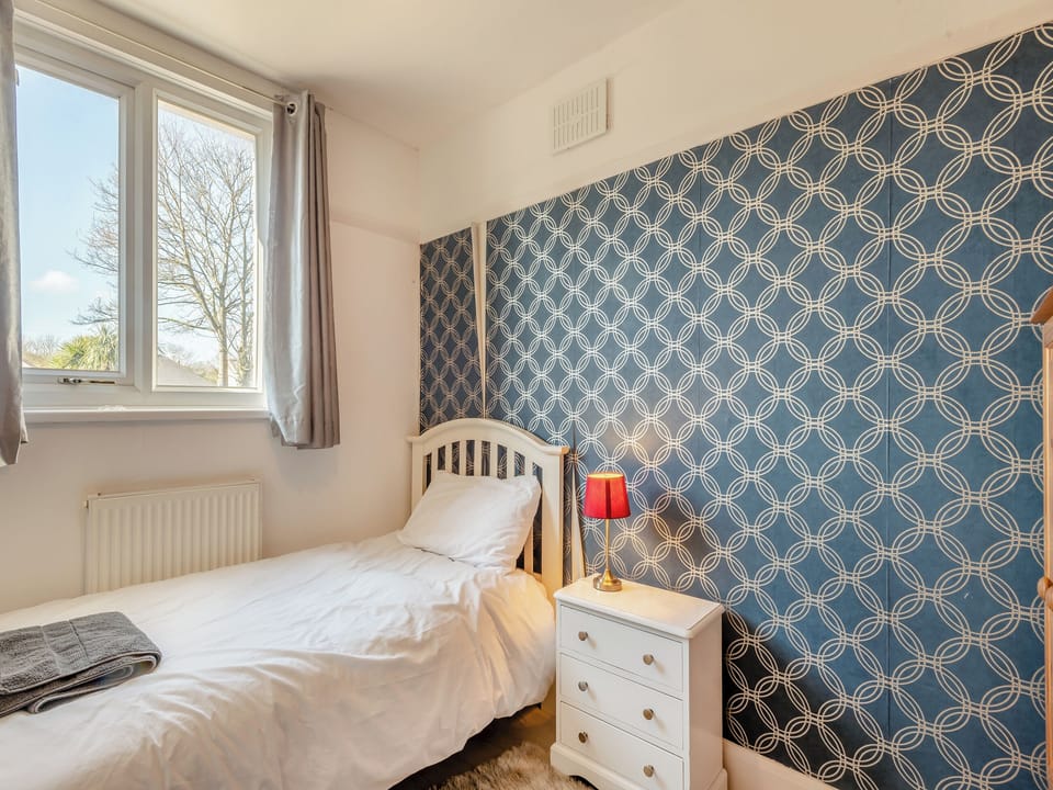 Single bedroom | Trafalgar House, Gorleston on Sea