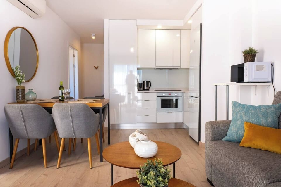 Salón, comedor y cocina abierta