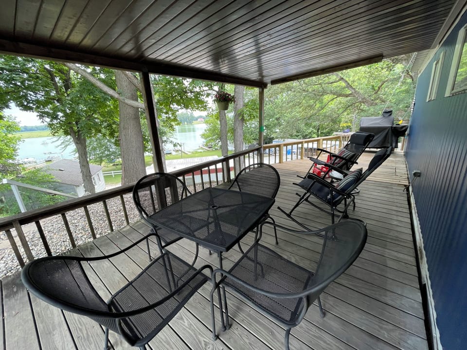 Lake view deck always has nice cools breeze!