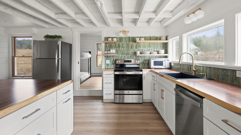 Large fully equipped kitchen with large island and fully equipped coffee bar