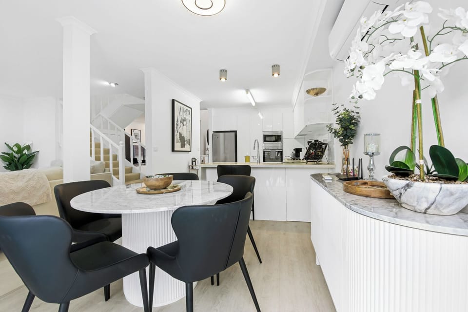 Dining &amp; Kitchen