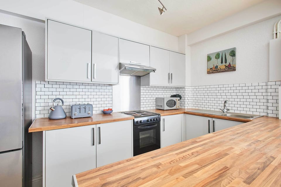Trinity Road Apartment, Scarborough - Host & Stay