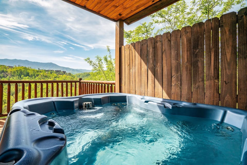 Private Hot Tub with breathtaking Mountain view backdrop