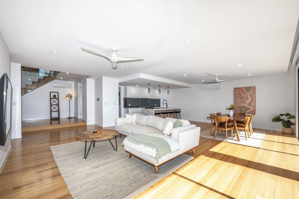 Main Living (2)