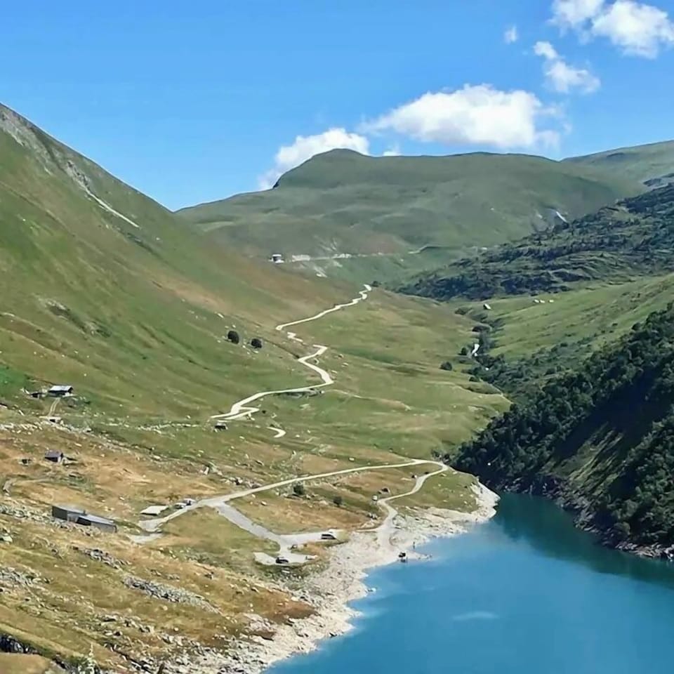 Col de Croix de Fer route, the house is on the route to this