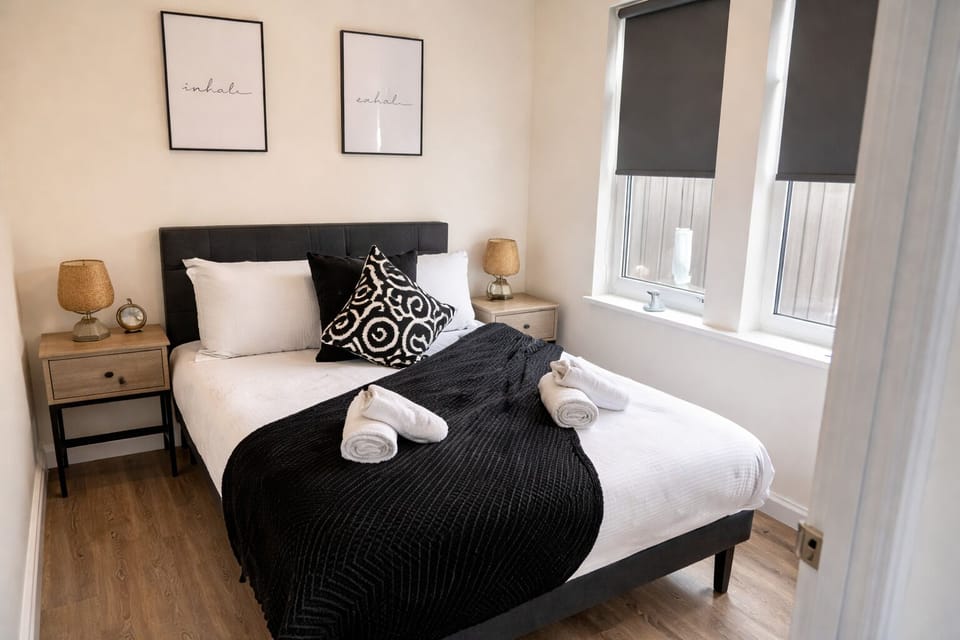 Bedroom with Double bed and en-suite 