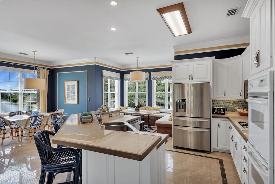 2nd Floor - 🔥 Open-concept kitchen