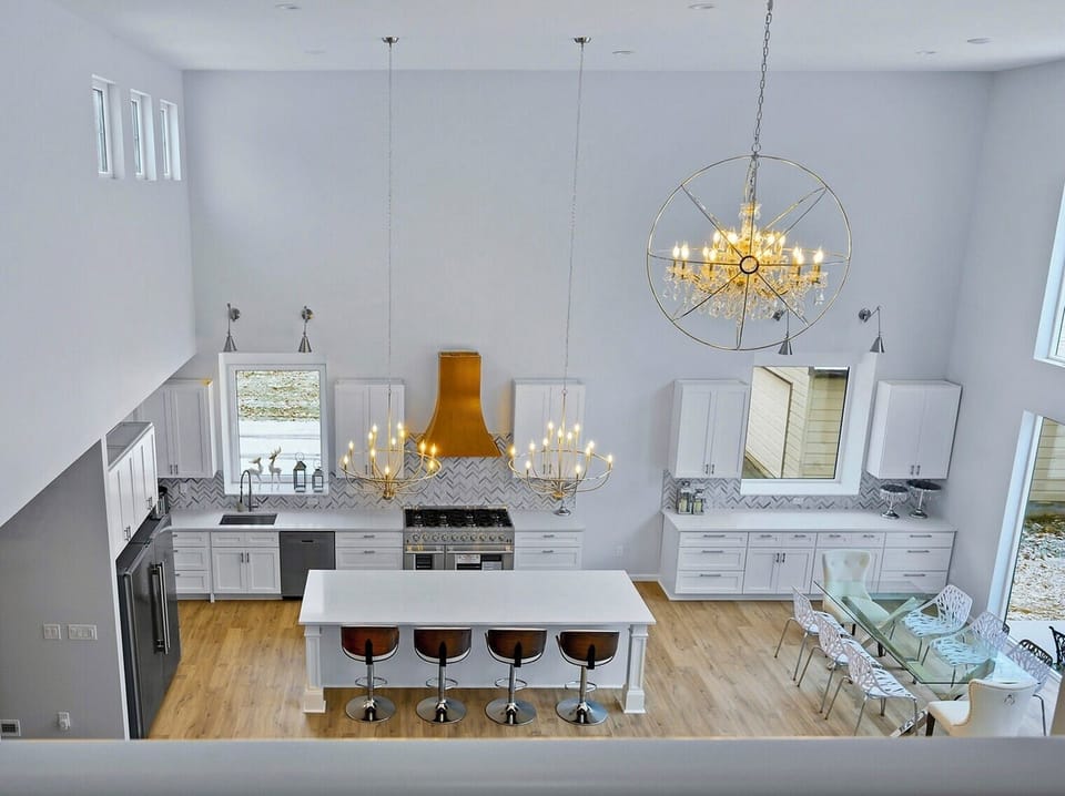 Living/Dining.