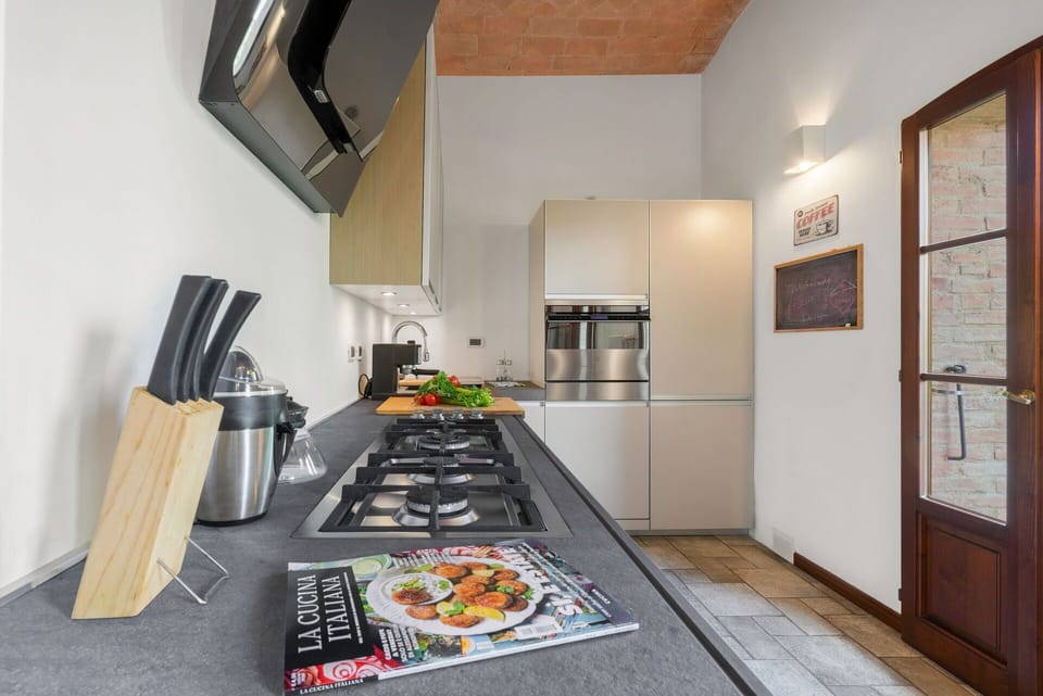 Autumn, Kitchen, Spring, Summer