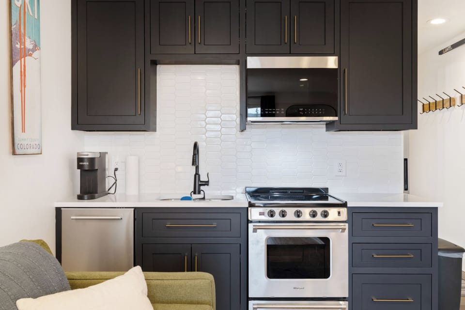 CL310 Kitchen
