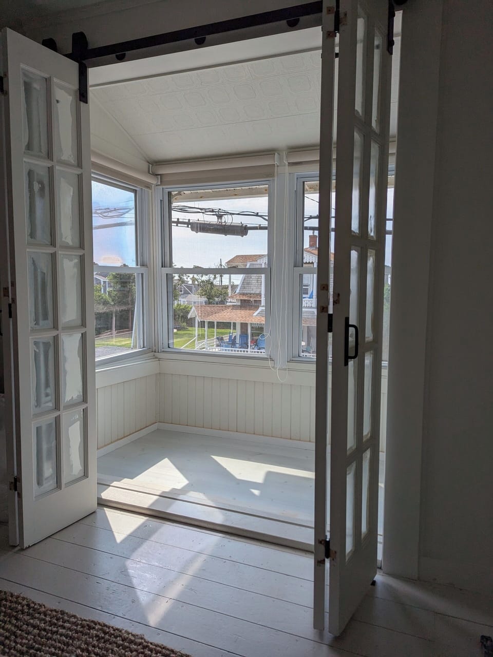 enclosed balcony off owner's room