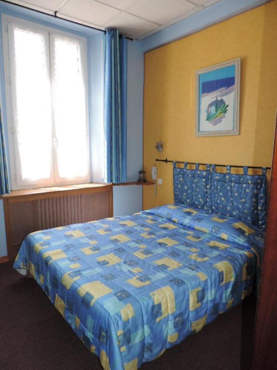 1 Double bed