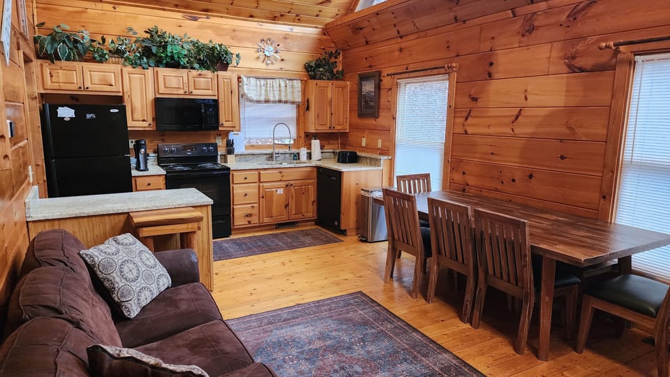Fully stocked kitchen, new granite, and smart TVs!