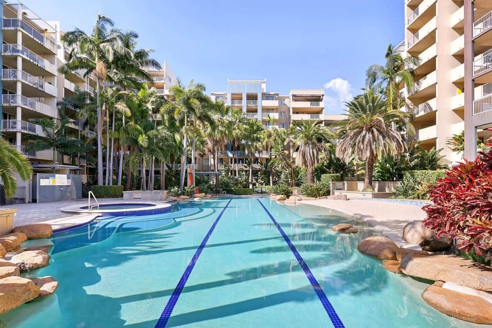 Communal Area - Outdoor Pool