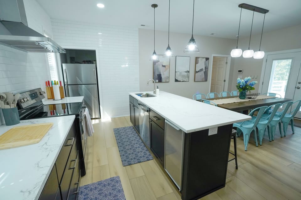 Modern kitchen with new appliances. 