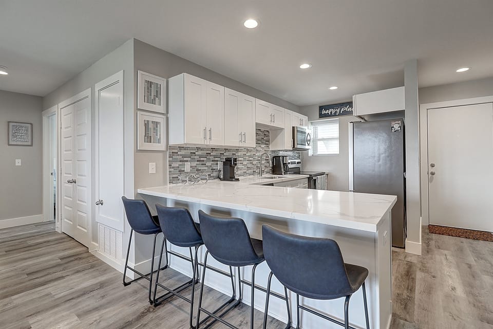 Counter Seating