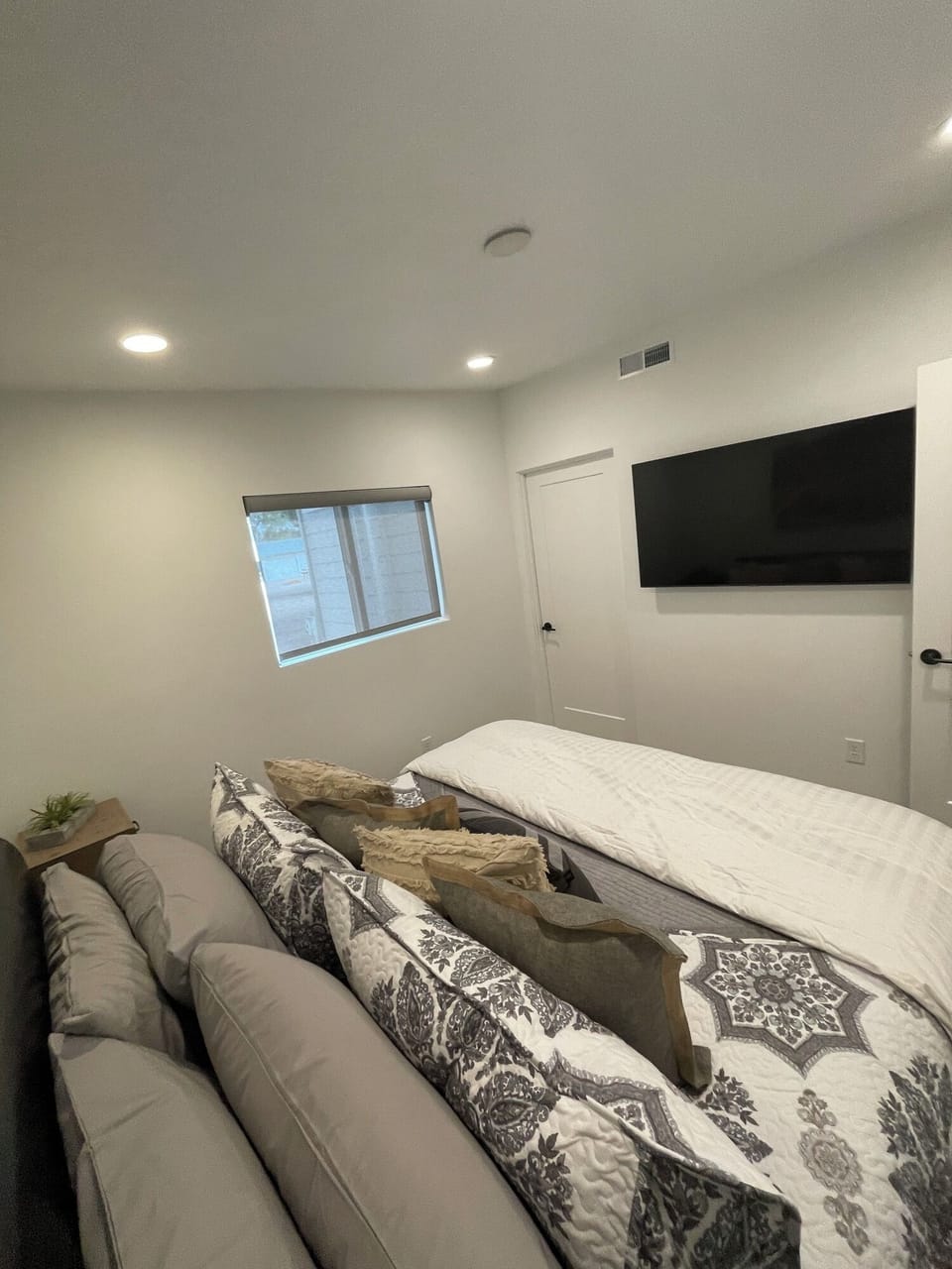 Apartment 4:  Bedroom View 2