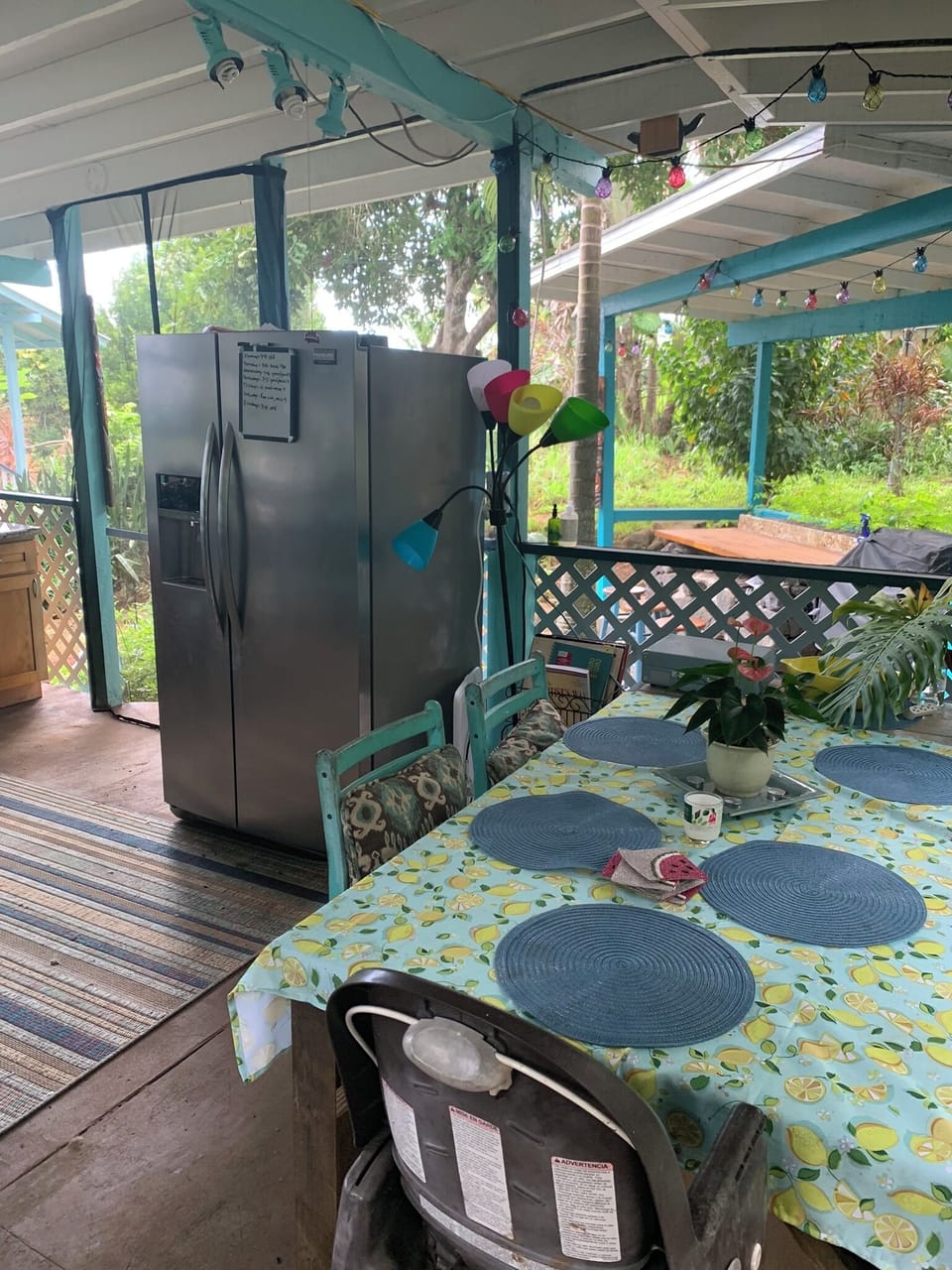 Outdoor dining
