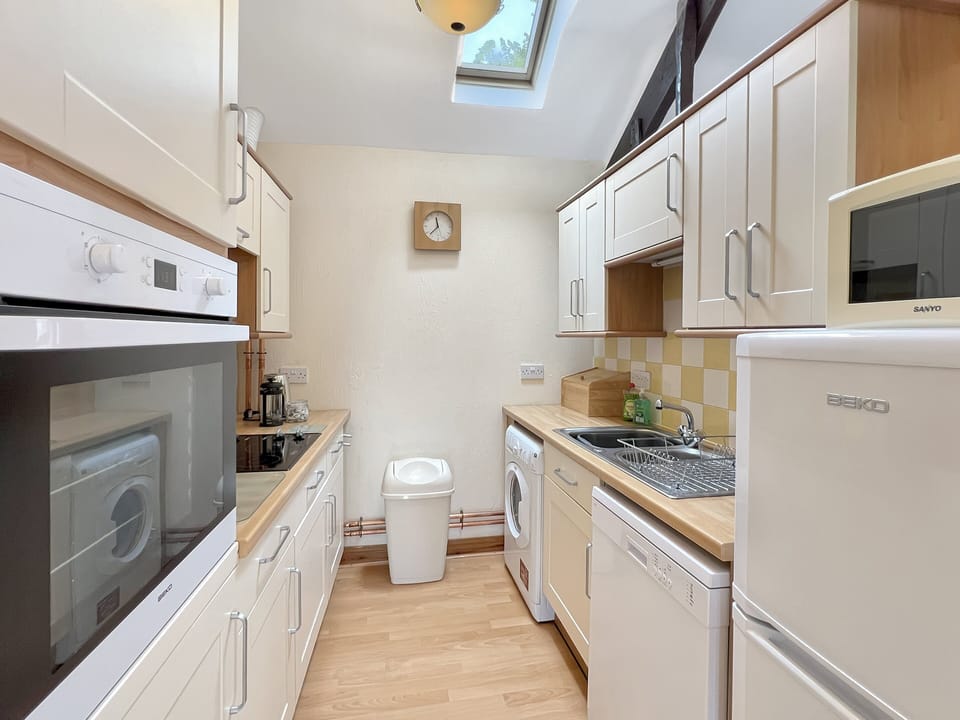 Fully equipped kitchen