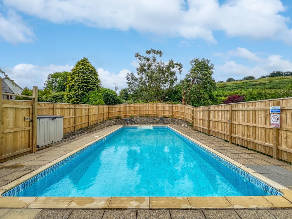 Heated swimming pool
