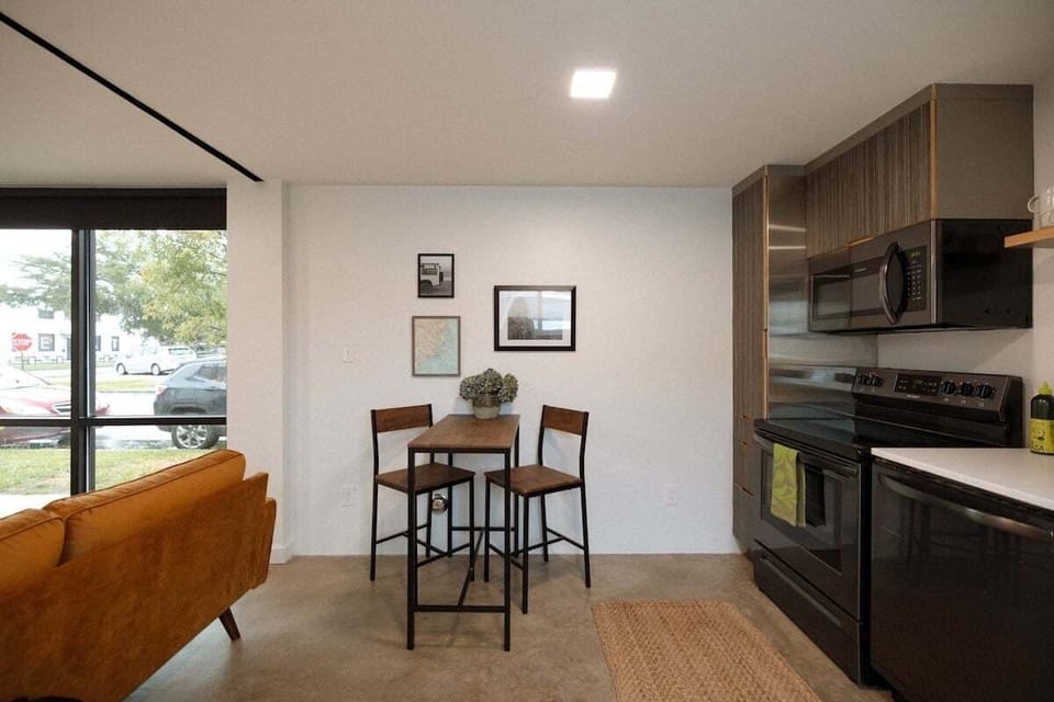 Cozy dining nook with seating for two at the table