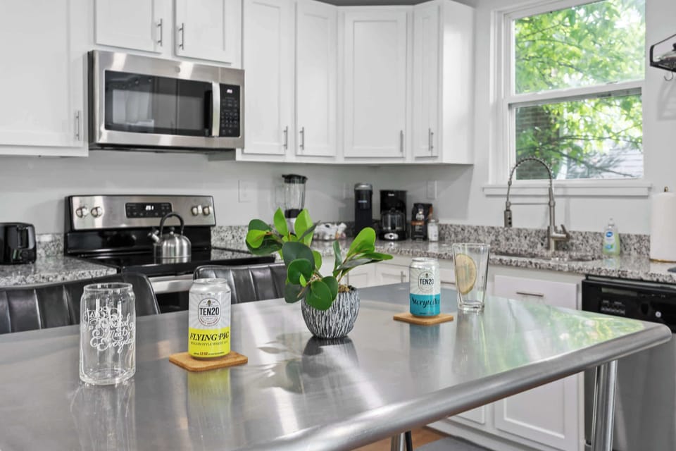 Dining Area: From quick bites to leisurely feasts, this versatile dining area is designed for your comfort and enjoyment.
