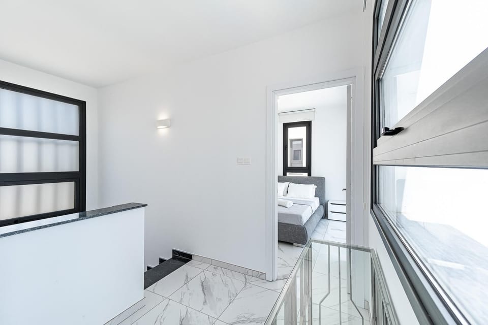 Villa Alassia 20 by Ezoria Villas (13994)