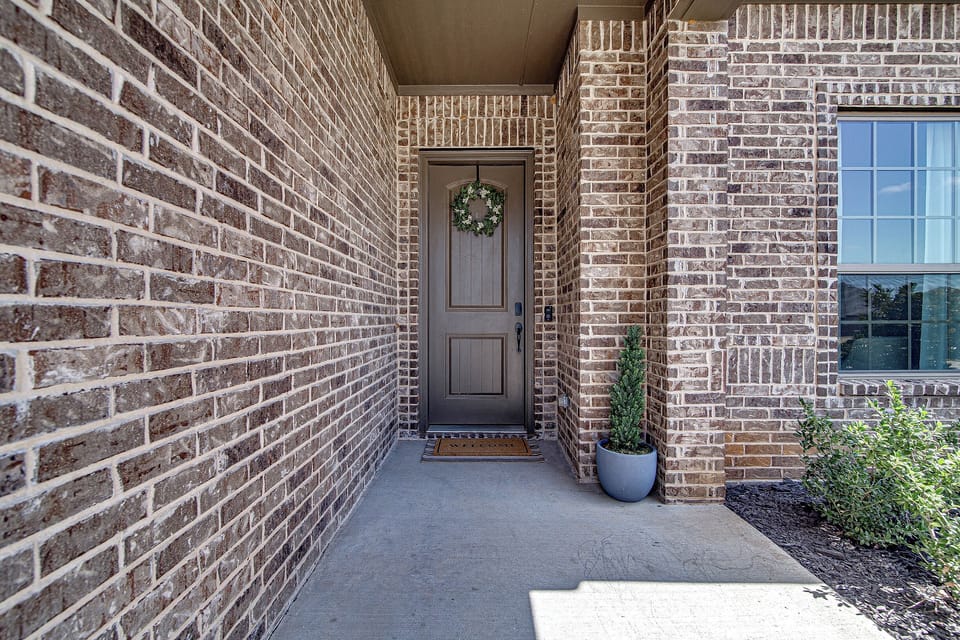 Exterior - Entry