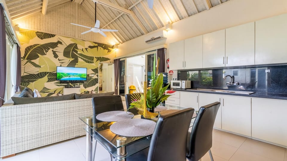 Waterlily C – 2BR Beachside Villa at Jl Danau Poso (702)