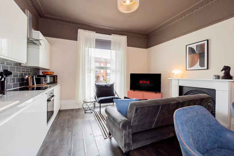 Lounge about after a day walking, cook up some food, or watch your favourite shows on the smart TV