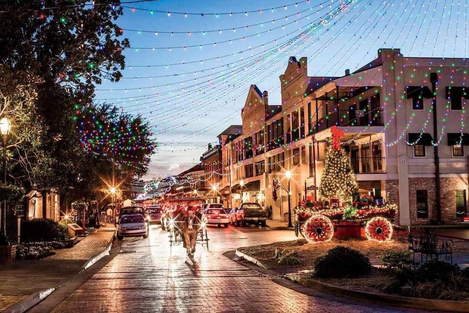 Natchitoches Christmas, condo balcony in background