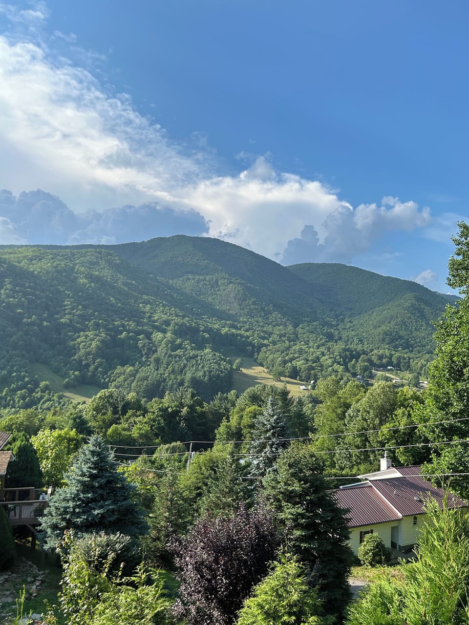 Come visit the Smoky Mountains!
