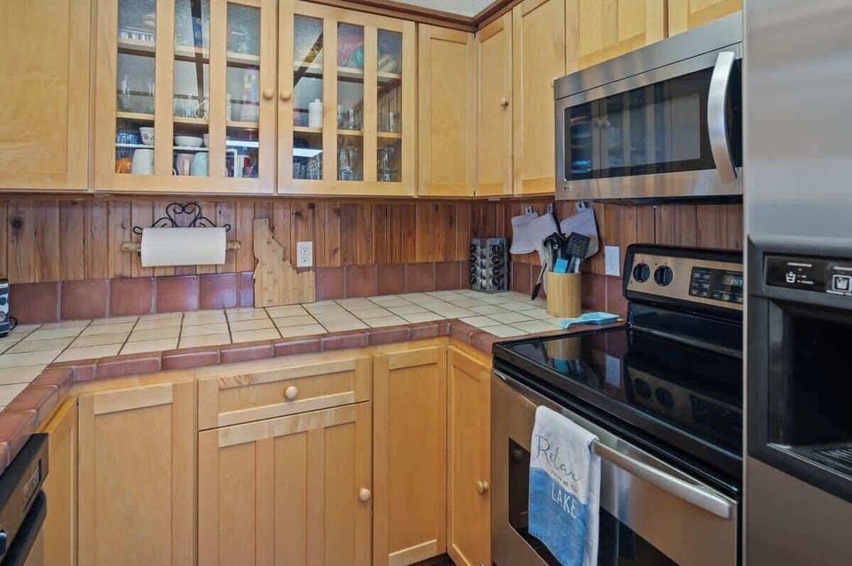 Fully appointed kitchen