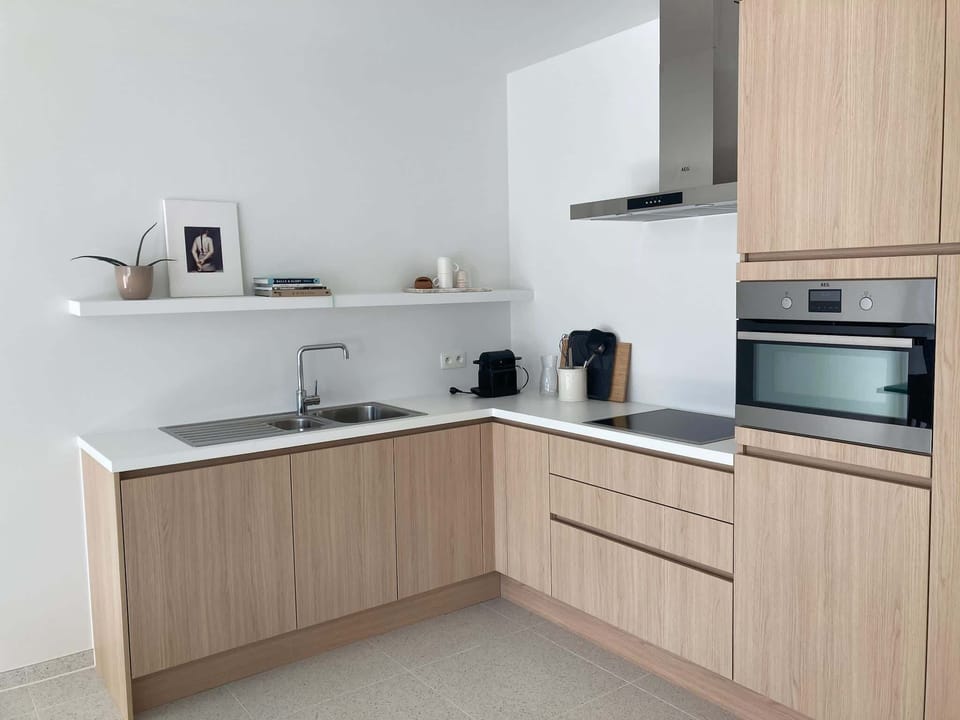 Cook your favourites in the well-equipped kitchen
