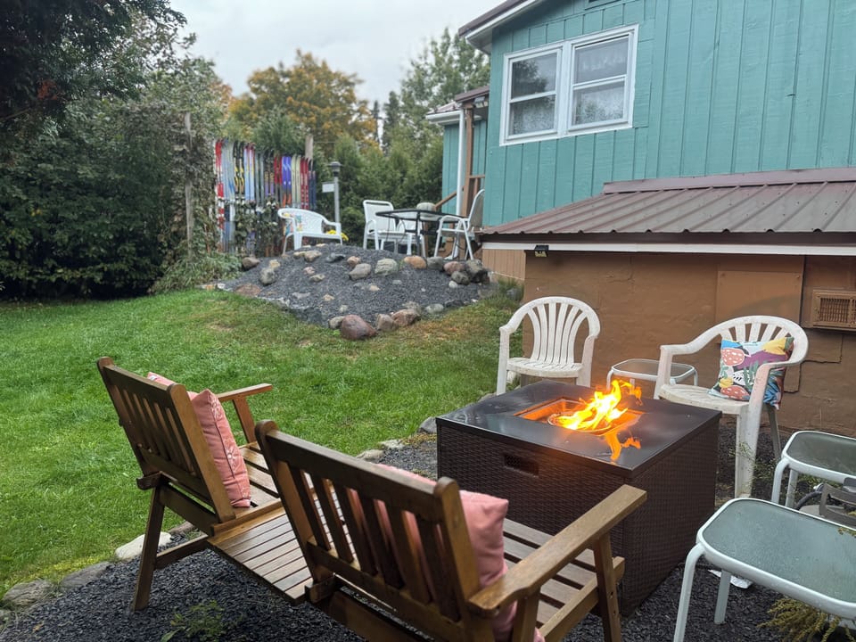 Fire Pit + Outdoor Dining