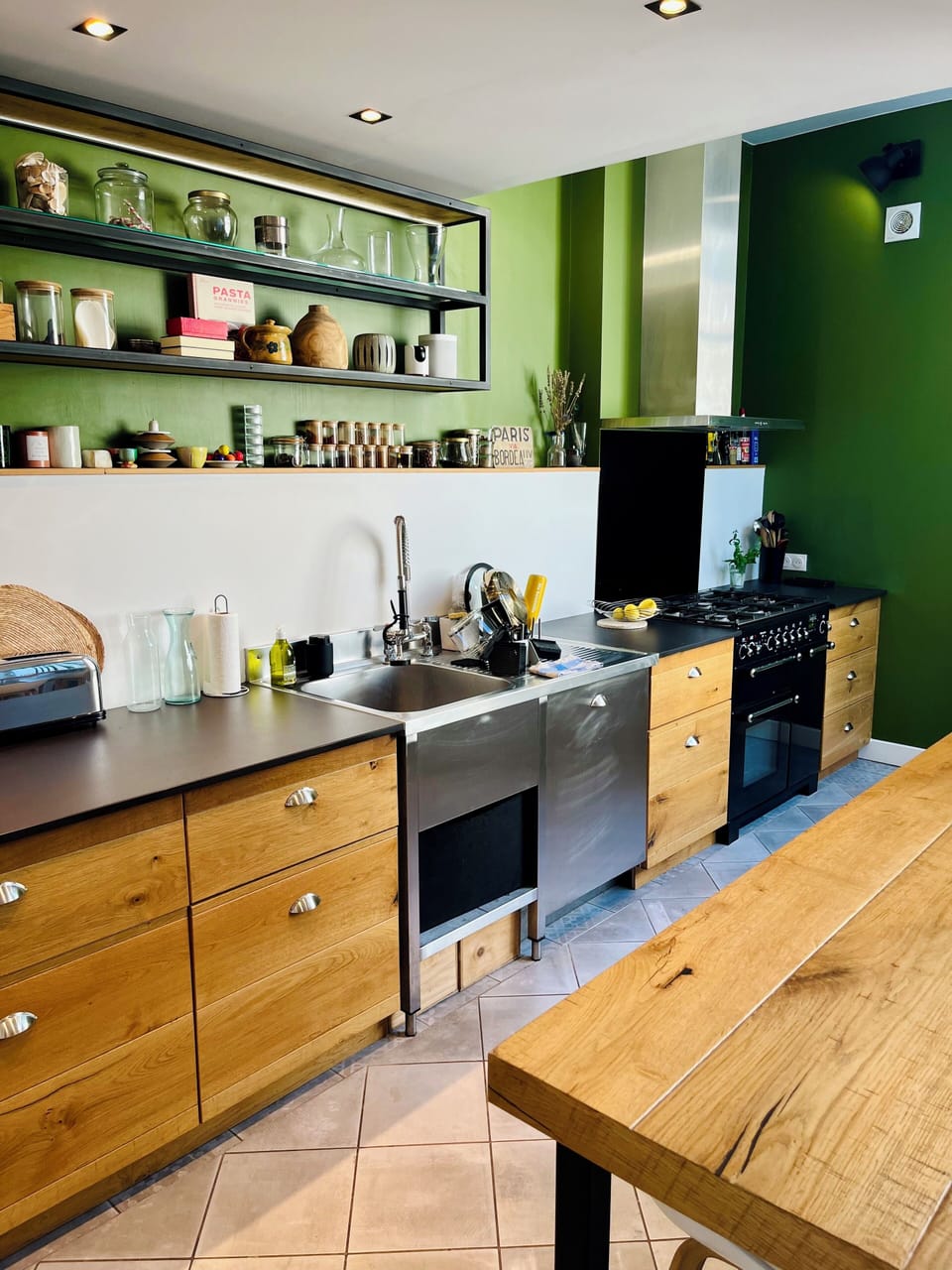 Private kitchen