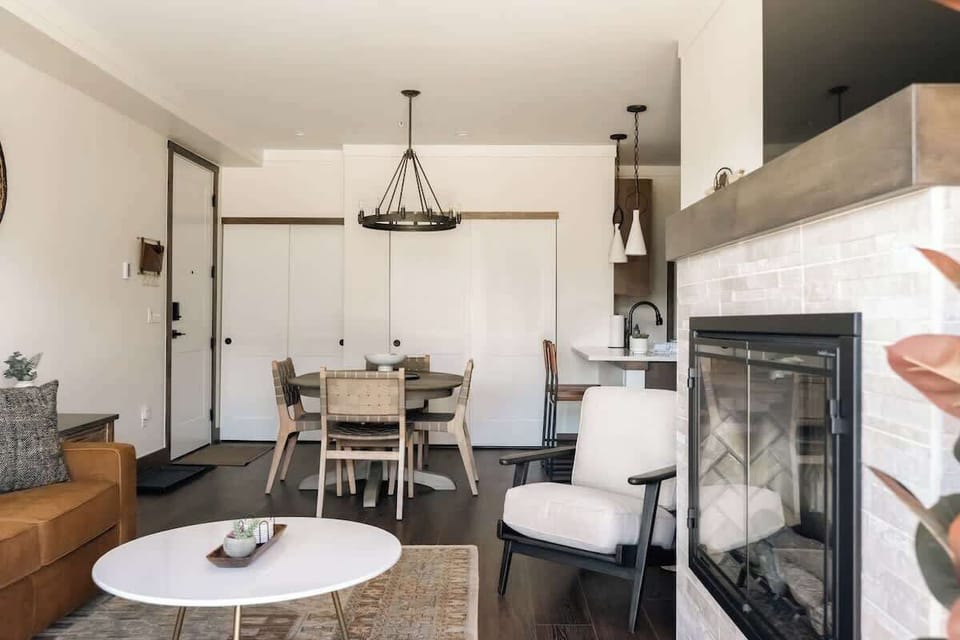 Living area seating and dining area