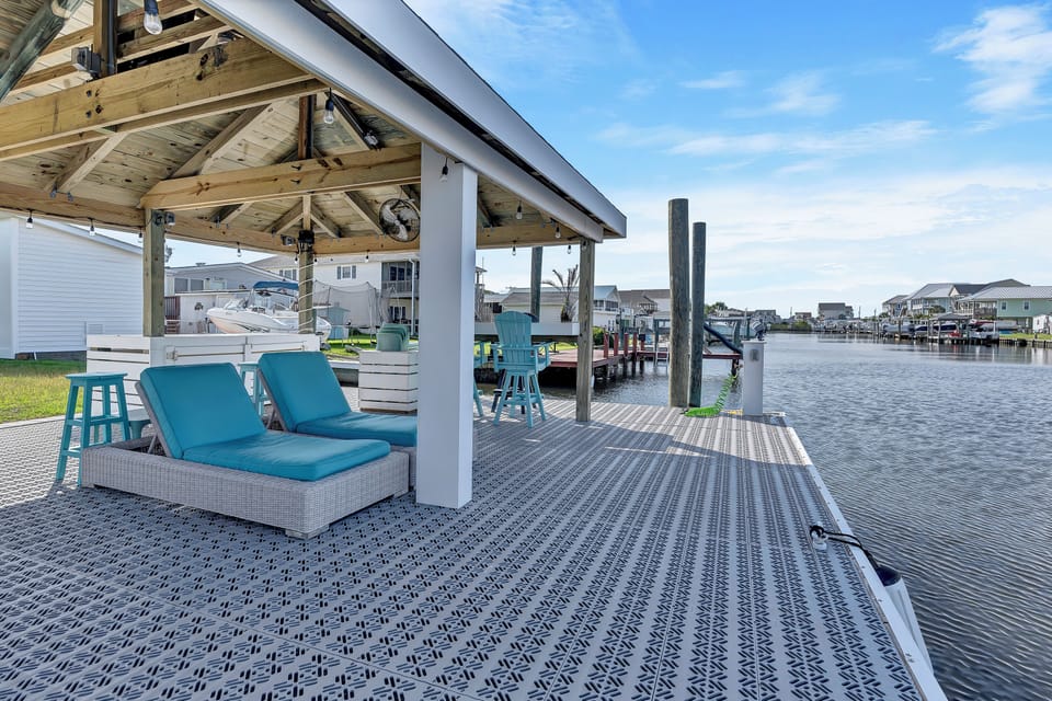 Private Dock!