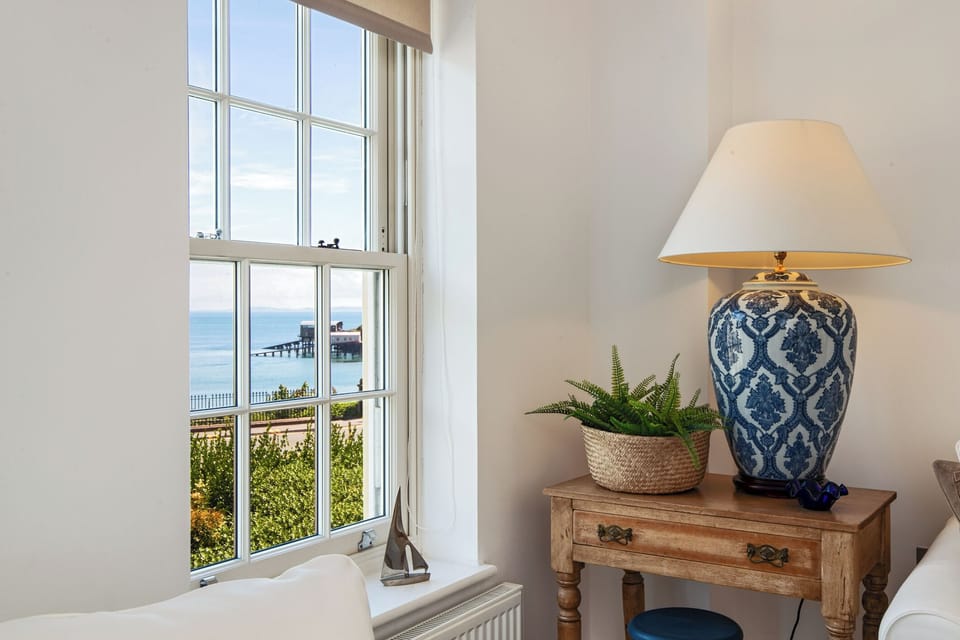 Seafront property, parking, close to town