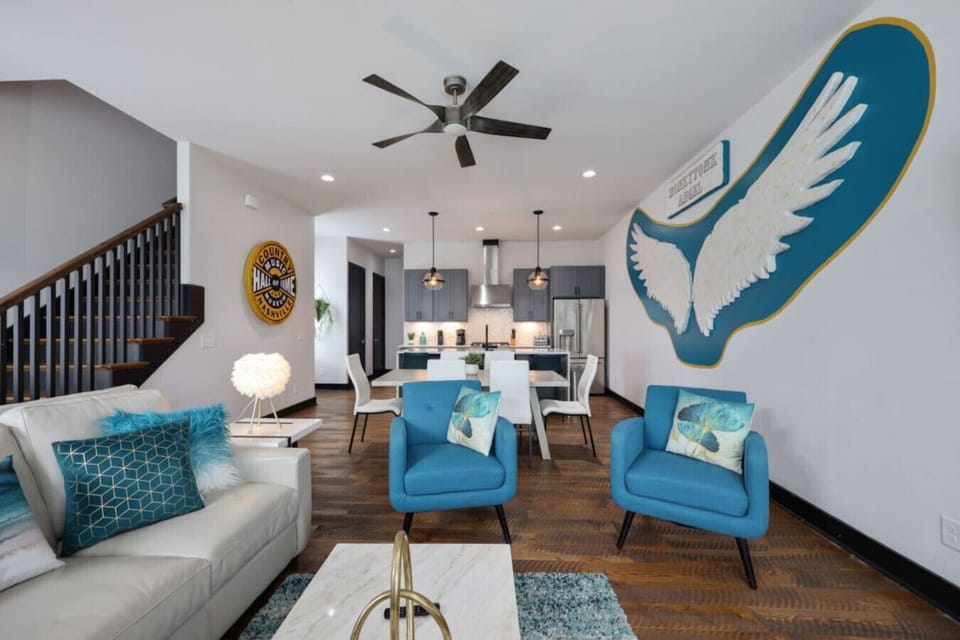 The living room from another angle shows off the unique mural.